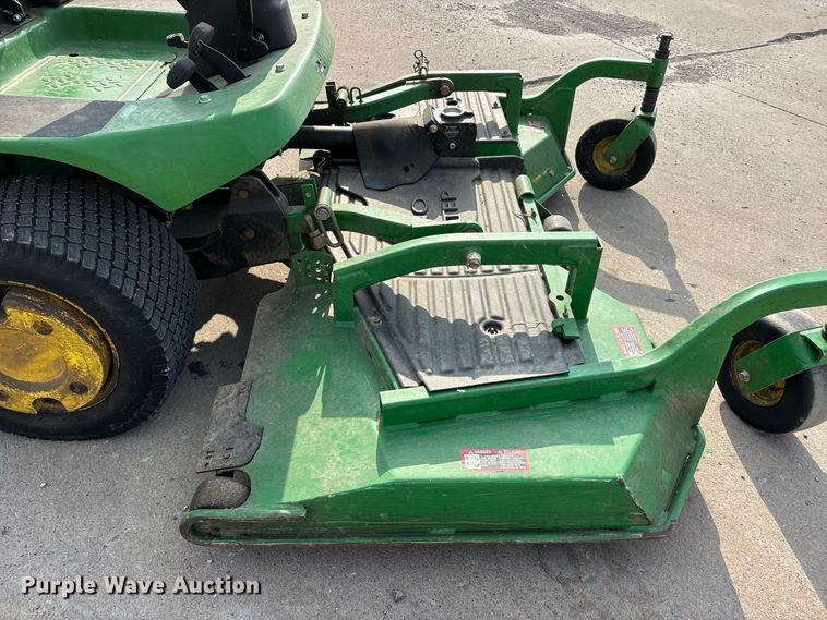 image for item ER3307 John Deere 1570 ZTR lawn mower