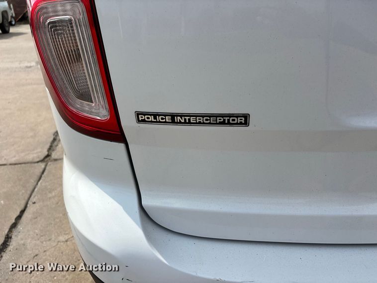 image for item ER3315 2013 Ford Explorer Police Interceptor SUV