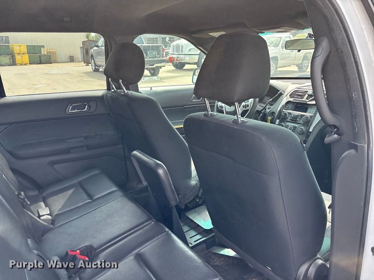 image for item ER3315 2013 Ford Explorer Police Interceptor SUV
