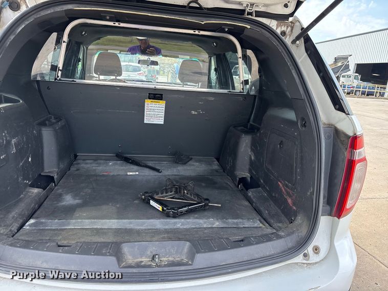 image for item ER3315 2013 Ford Explorer Police Interceptor SUV