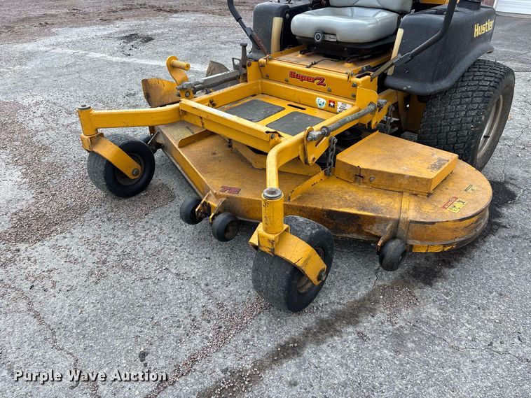 image for item ER3319 2005 Hustler Super Z ZTR lawn mower