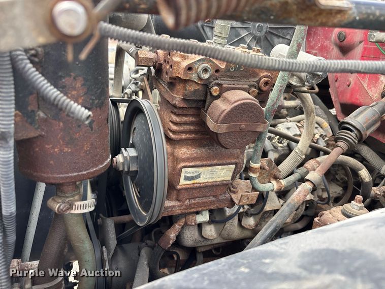 image for item ER3320 2000 Chevrolet C7 dump truck