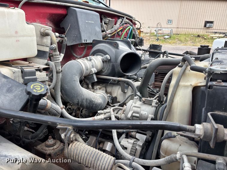 image for item ER3320 2000 Chevrolet C7 dump truck