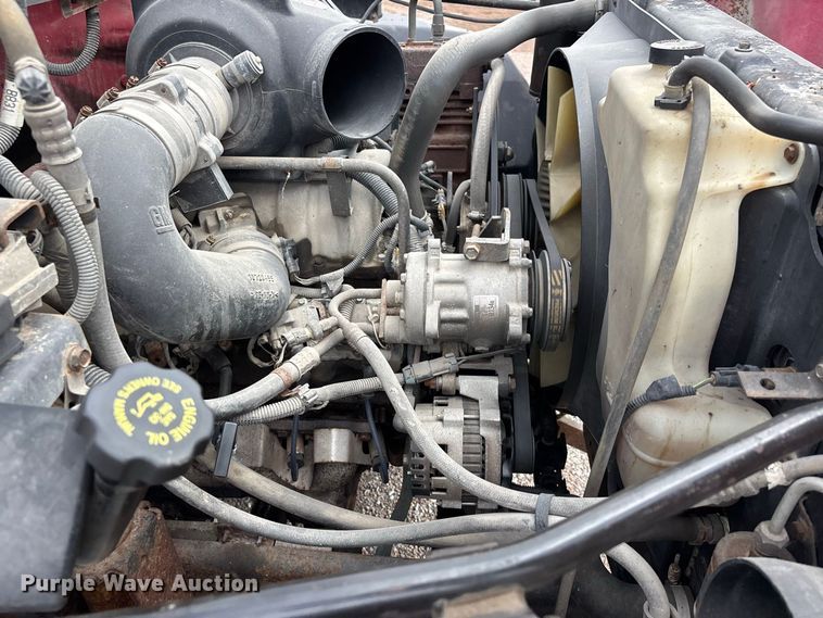 image for item ER3320 2000 Chevrolet C7 dump truck
