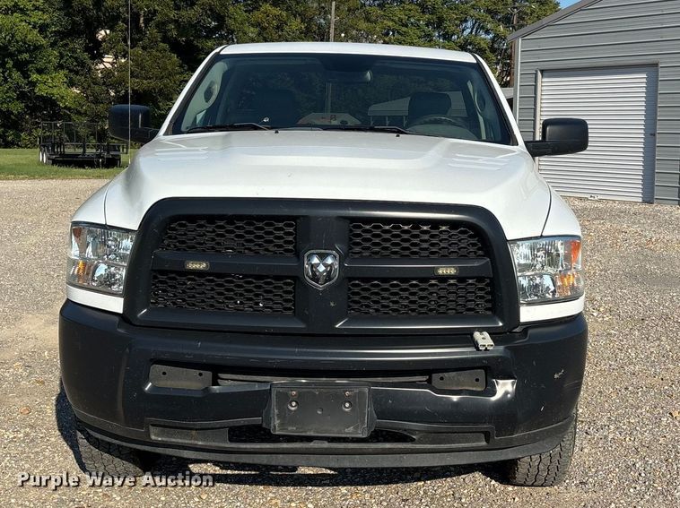 image for item ER3346 2018 RAM 2500 utility bed pickup truck