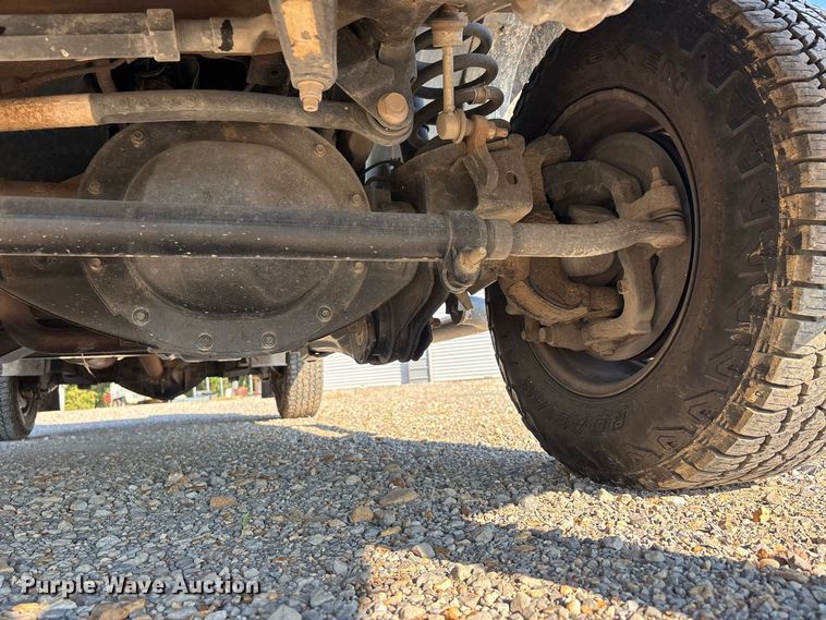 image for item ER3346U 2018 RAM 2500 utility bed pickup truck