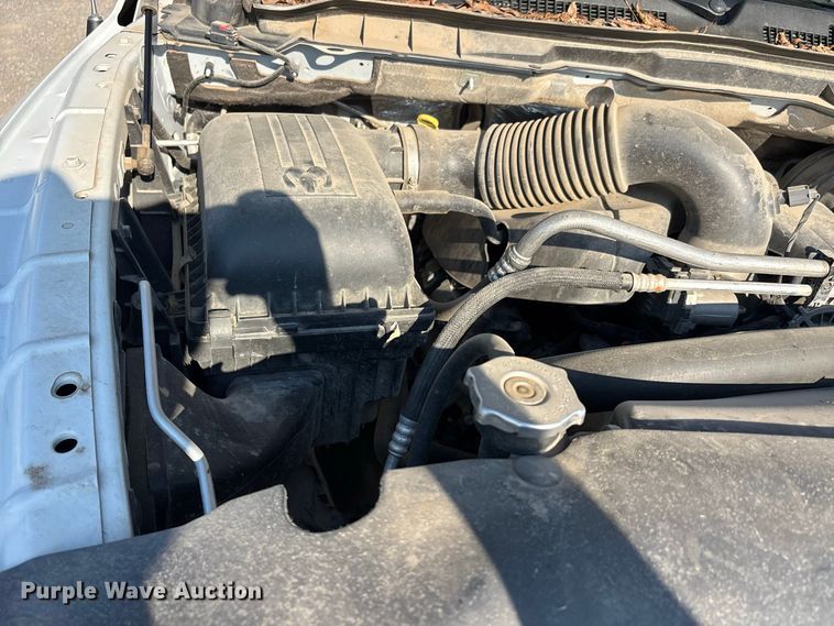image for item ER3346 2018 RAM 2500 utility bed pickup truck