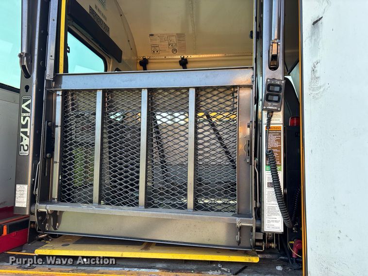 image for item ER3348 2013 Blue Bird All American school bus