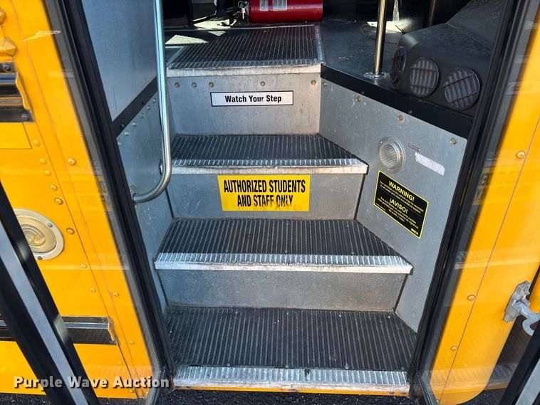 image for item ER3348 2013 Blue Bird All American school bus