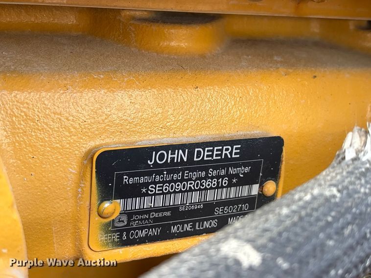image for item ER3351 2011 John Deere 670G motor grader