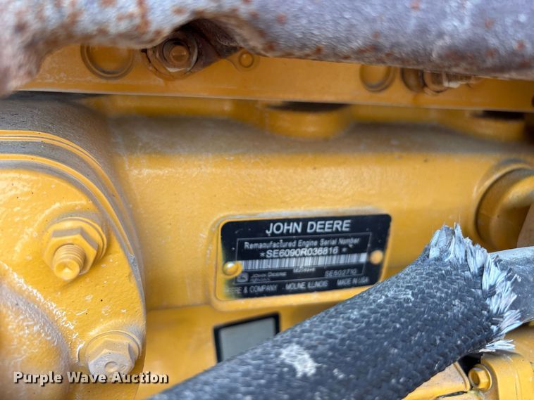 image for item ER3351 2011 John Deere 670G motor grader