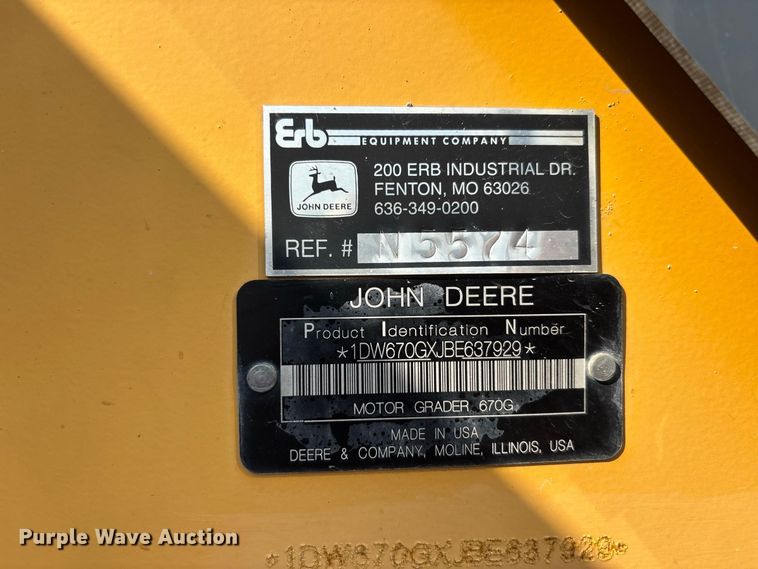 image for item ER3351 2011 John Deere 670G motor grader