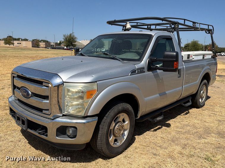 image for item ES8119 2015 Ford F250 Super Duty pickup truck