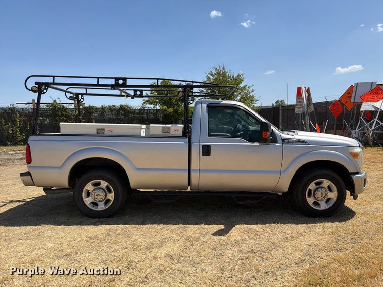 image for item ES8119 2015 Ford F250 Super Duty pickup truck