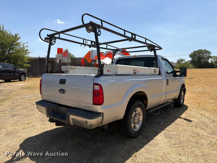 image for item ES8119 2015 Ford F250 Super Duty pickup truck