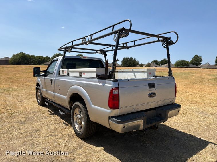image for item ES8119 2015 Ford F250 Super Duty pickup truck
