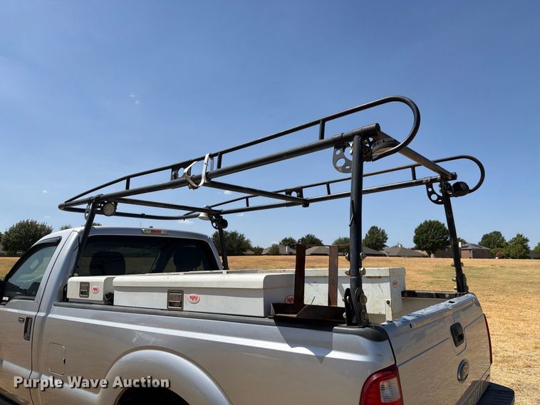 image for item ES8119 2015 Ford F250 Super Duty pickup truck