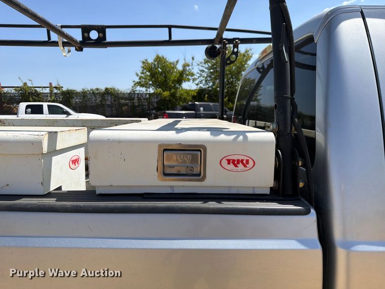 image for item ES8119 2015 Ford F250 Super Duty pickup truck