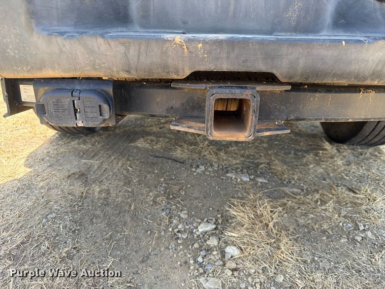 image for item ES8119 2015 Ford F250 Super Duty pickup truck