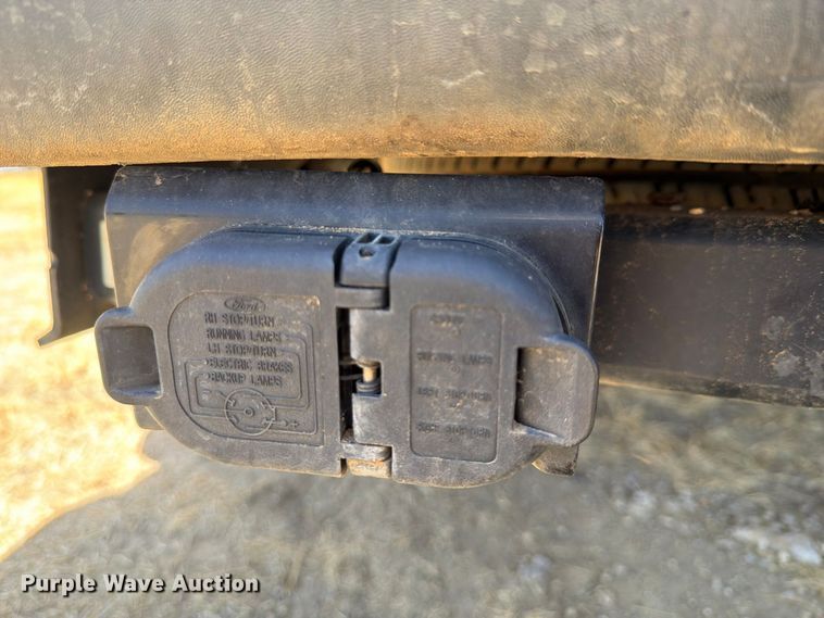 image for item ES8119 2015 Ford F250 Super Duty pickup truck