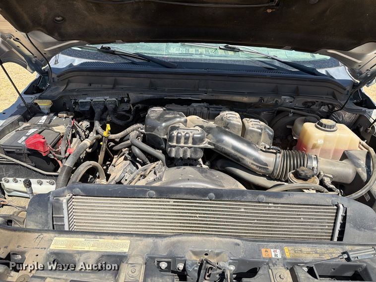 image for item ES8119 2015 Ford F250 Super Duty pickup truck
