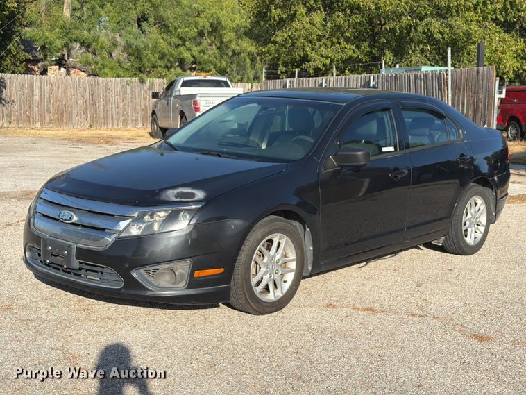 image for item ES8122 2010 Ford Fusion 