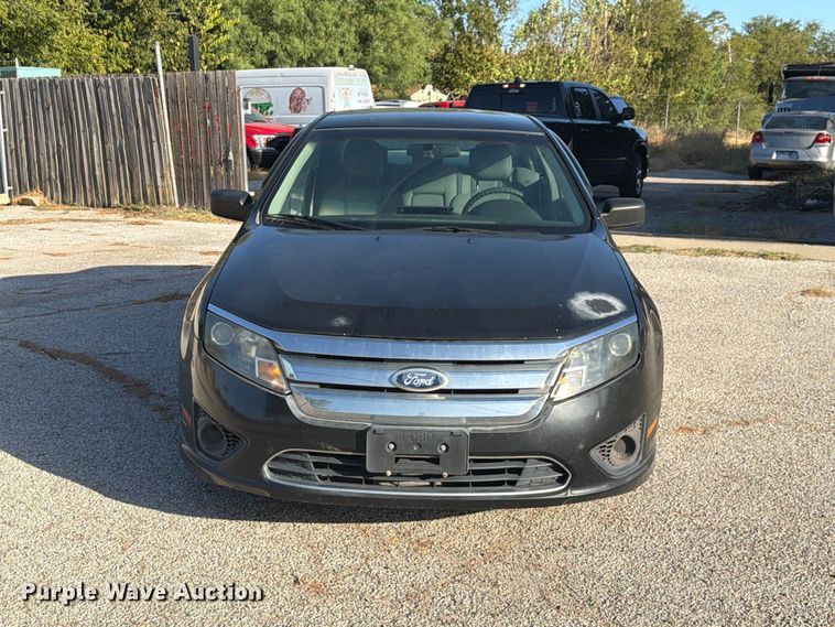image for item ES8122 2010 Ford Fusion 
