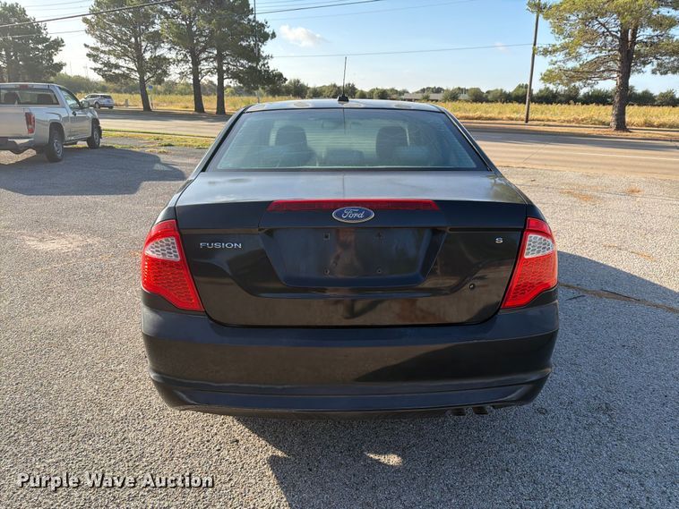 image for item ES8122 2010 Ford Fusion 