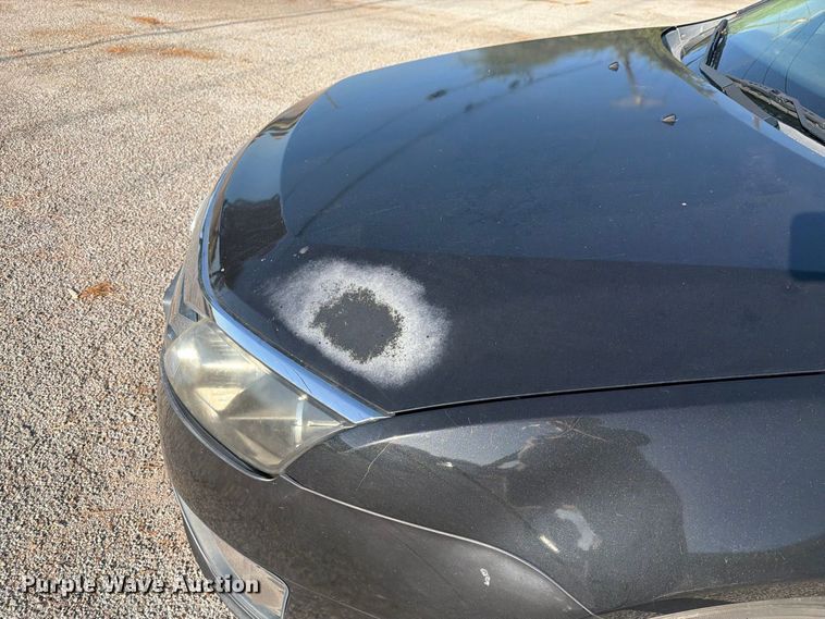 image for item ES8122 2010 Ford Fusion 
