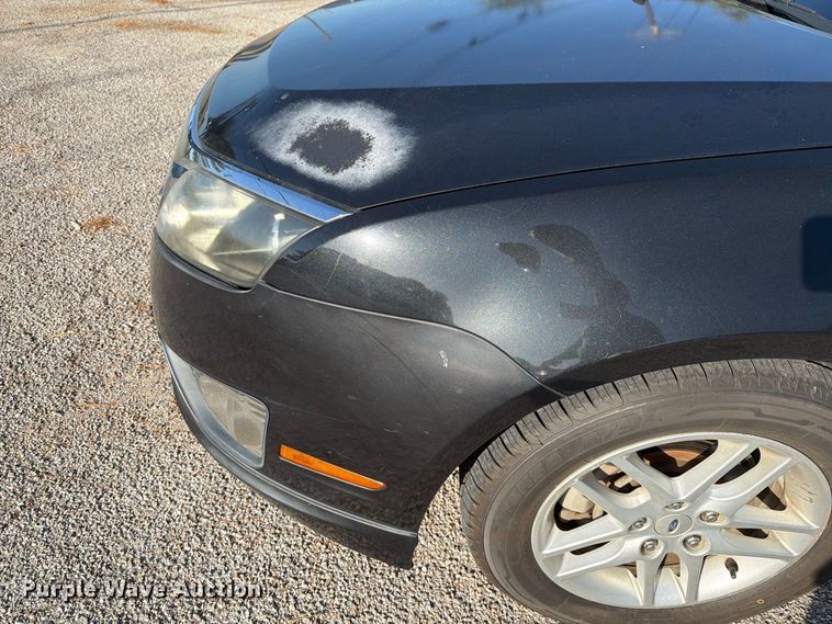image for item ES8122 2010 Ford Fusion 
