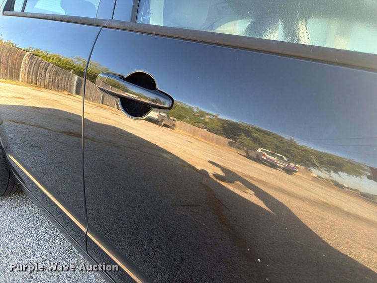 image for item ES8122 2010 Ford Fusion 