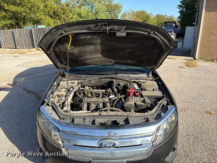 image for item ES8122 2010 Ford Fusion 