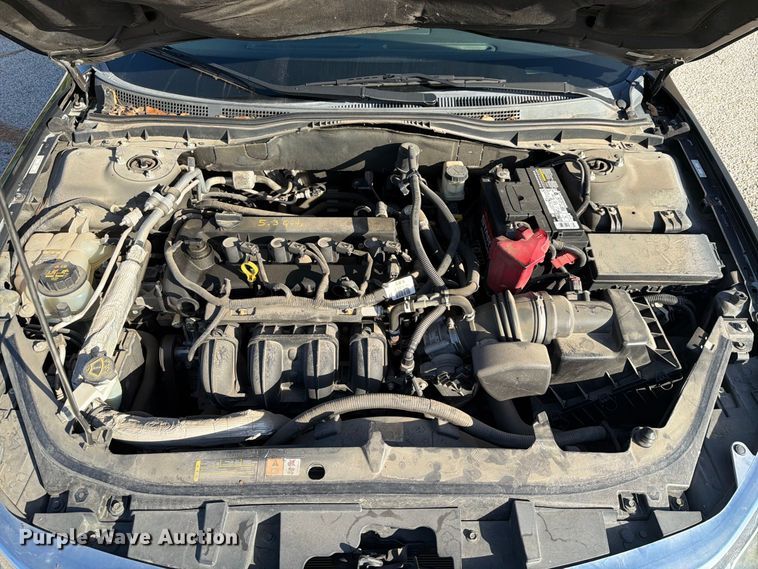 image for item ES8122 2010 Ford Fusion 