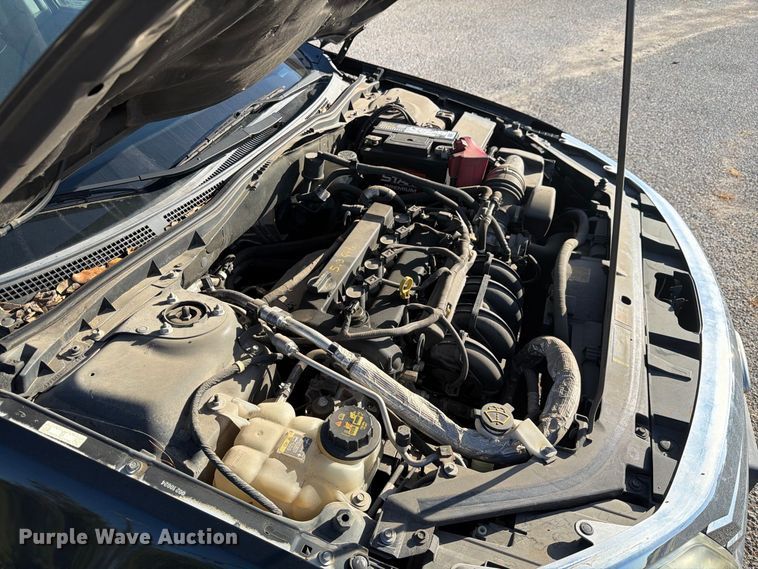 image for item ES8122 2010 Ford Fusion 