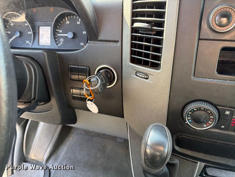 image for item ES8123 2012 Freightliner Sprinter van
