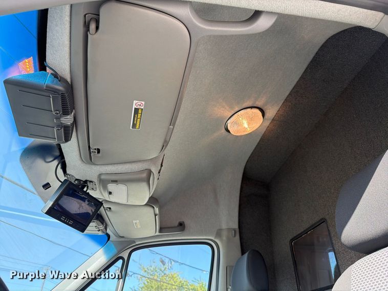 image for item ES8123 2012 Freightliner Sprinter van