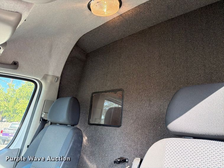 image for item ES8123 2012 Freightliner Sprinter van