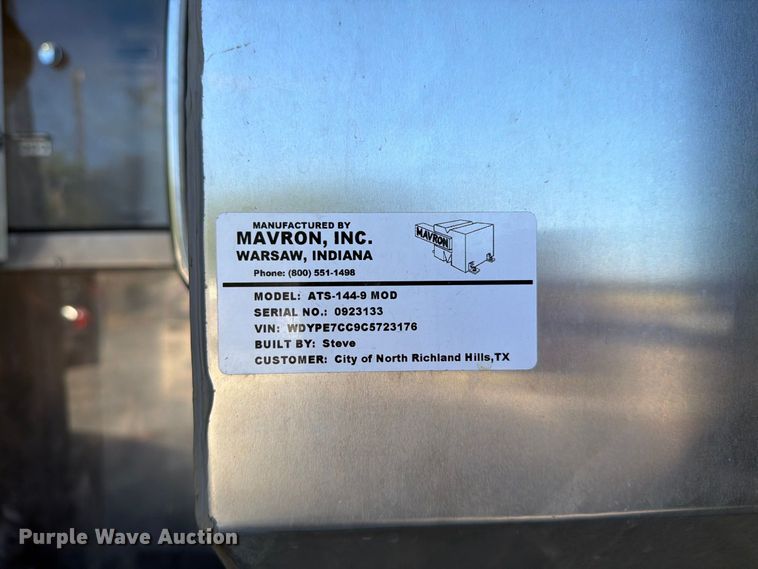 image for item ES8123 2012 Freightliner Sprinter van