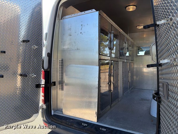 image for item ES8123 2012 Freightliner Sprinter van