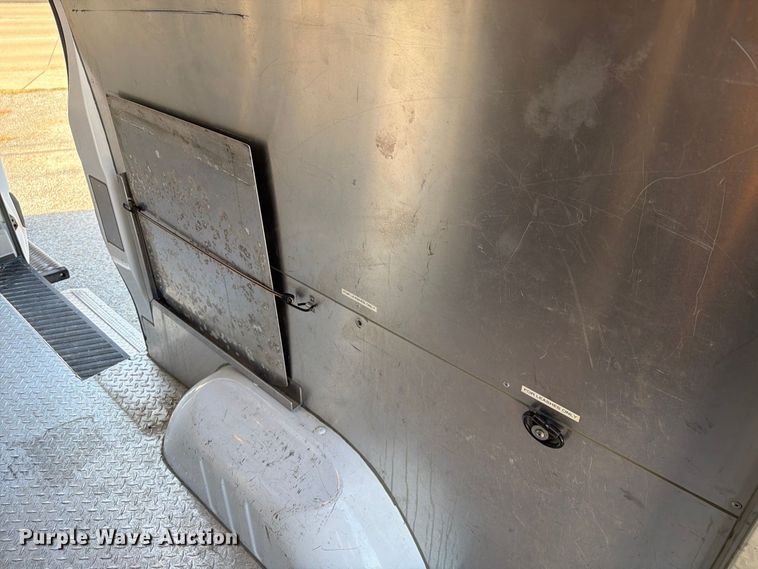 image for item ES8123 2012 Freightliner Sprinter van