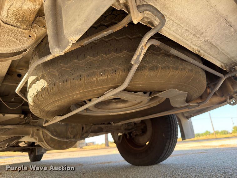 image for item ES8123 2012 Freightliner Sprinter van