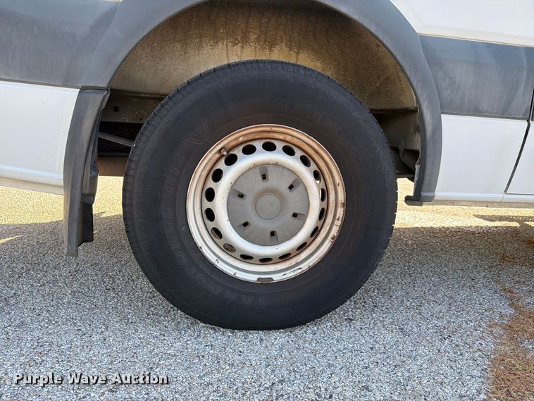 image for item ES8123 2012 Freightliner Sprinter van