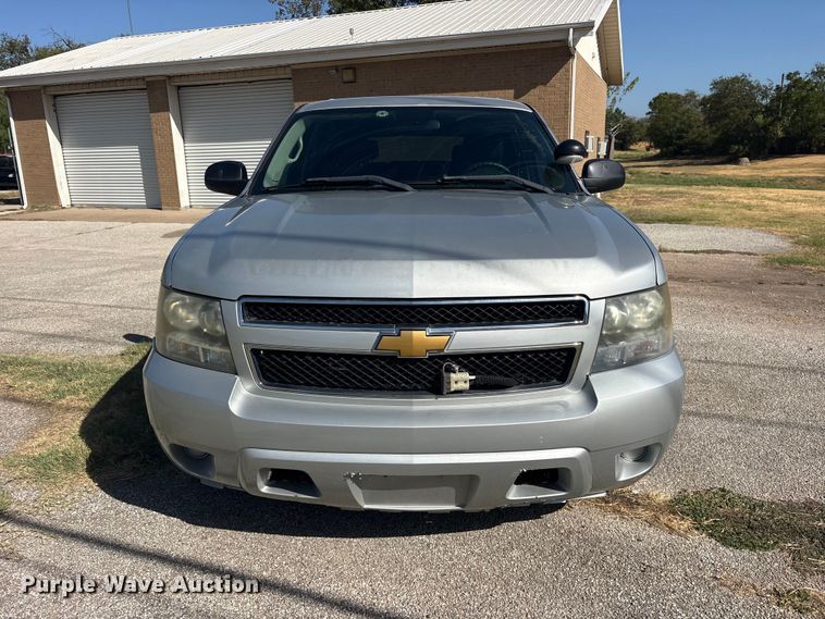 image for item ES8126 2012 Chevrolet Tahoe Police SUV