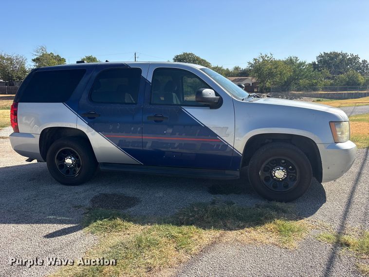 image for item ES8126 2012 Chevrolet Tahoe Police SUV