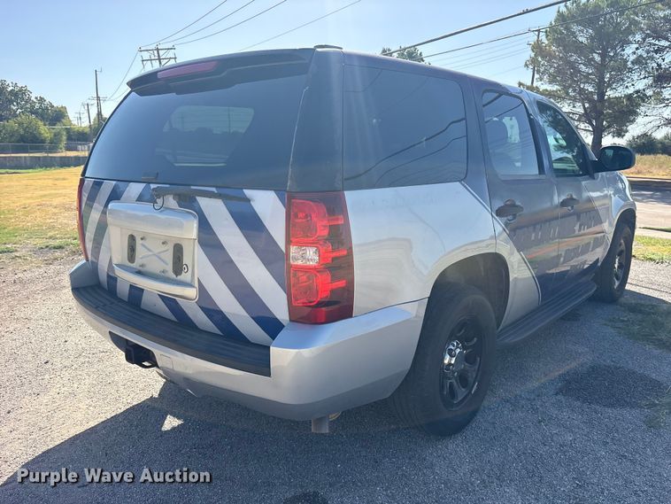 image for item ES8126 2012 Chevrolet Tahoe Police SUV