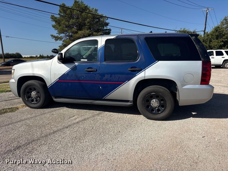 image for item ES8126 2012 Chevrolet Tahoe Police SUV