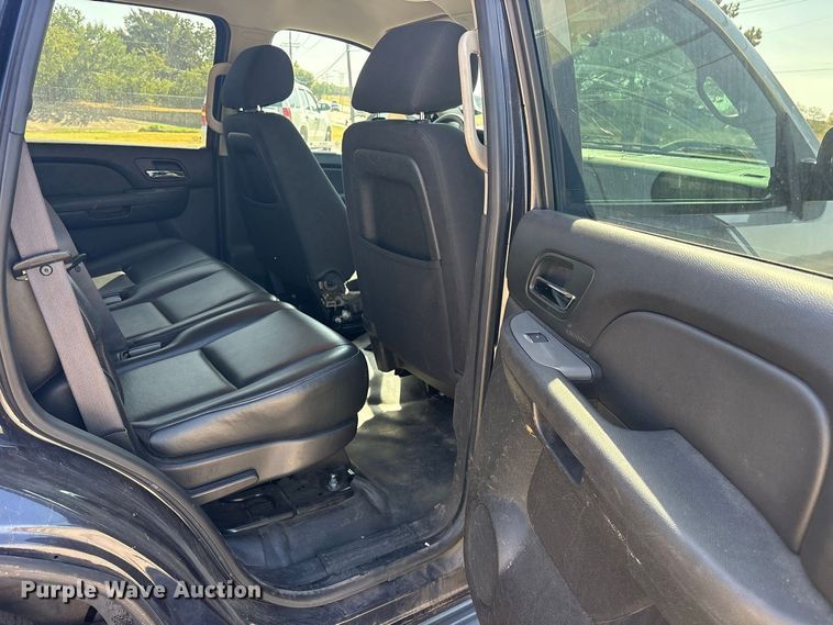 image for item ES8126 2012 Chevrolet Tahoe Police SUV