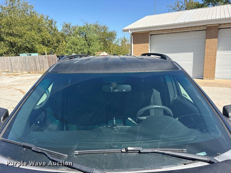 image for item ES8127 2015 Ford Explorer Police SUV