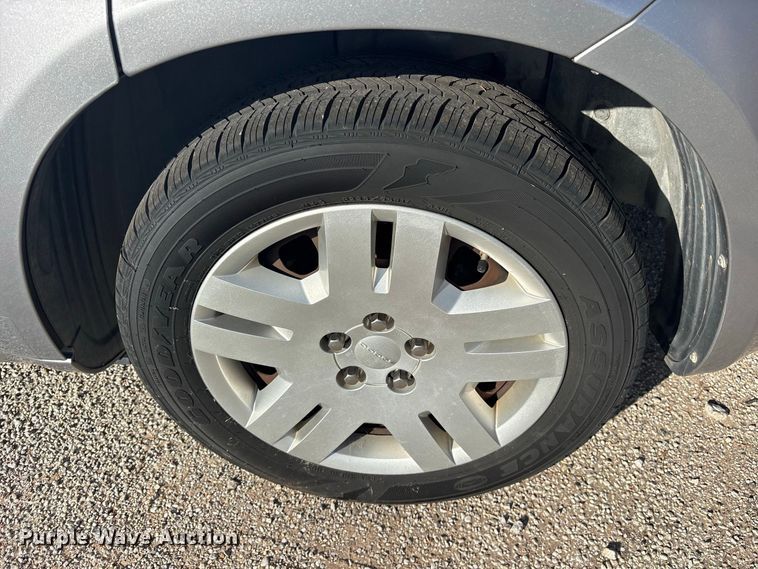 image for item ES8128 2013 Dodge Avenger Sedan