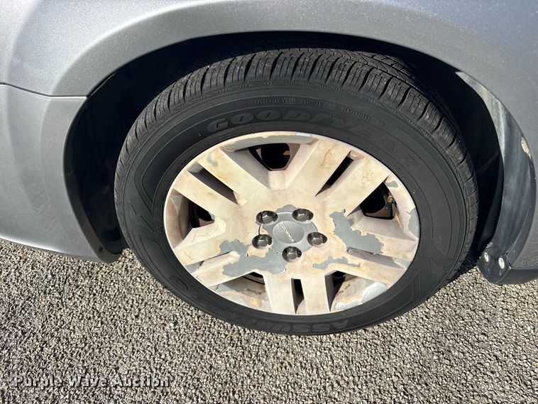 image for item ES8128 2013 Dodge Avenger Sedan